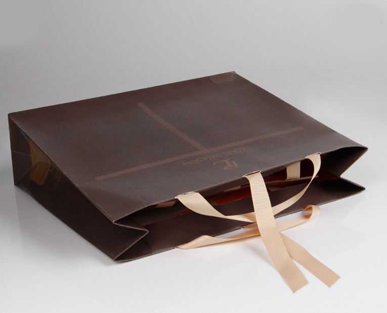 手提袋-廣州駿業(yè)包裝實業(yè)有限公司 手提袋