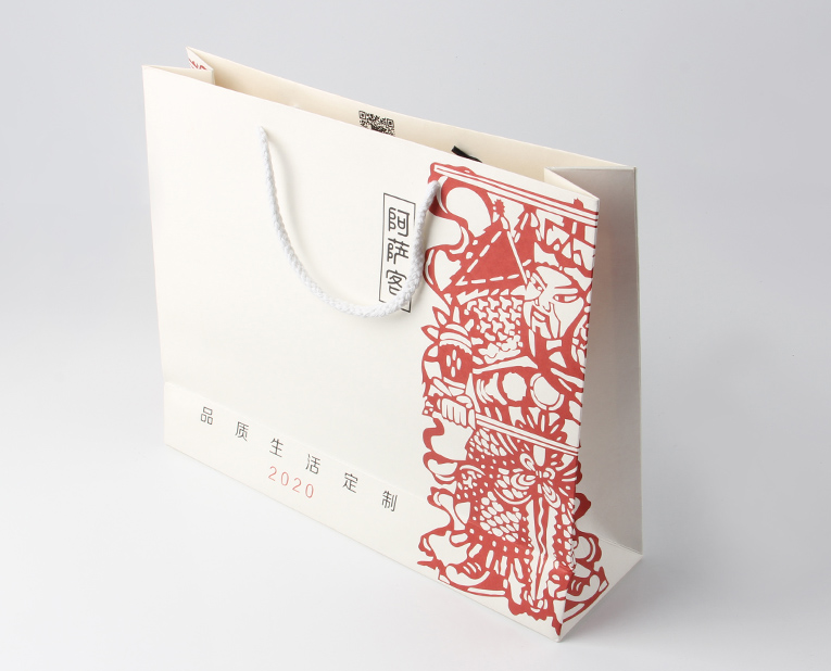 服裝紙袋-廣州駿業(yè)包裝實(shí)業(yè)有限公司 服裝紙袋