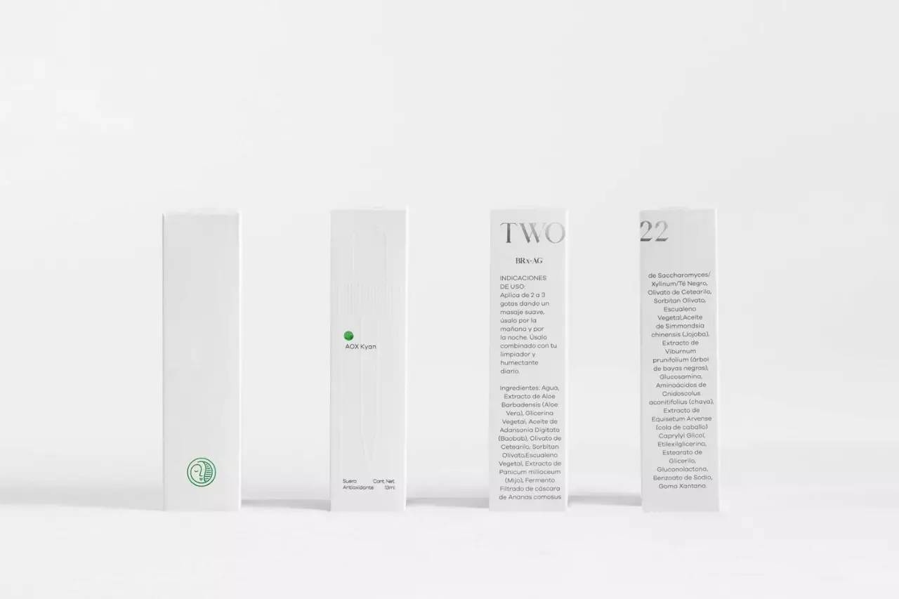 白色化妝品包裝盒定做-廣州駿業(yè)包裝實(shí)業(yè)有限公司 白色化妝品包裝盒定做