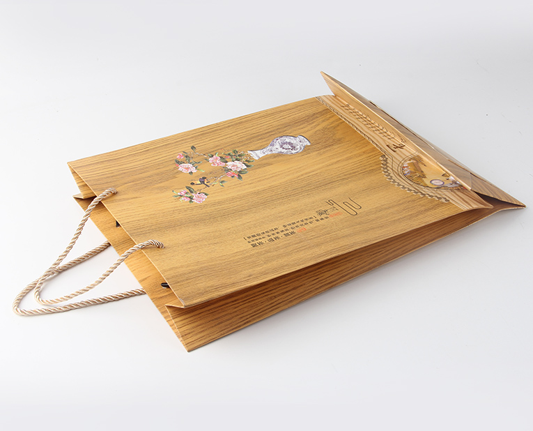 手提紙袋通過自身產(chǎn)品特點宣傳品牌 手提紙袋通過自身產(chǎn)品特點宣傳品牌