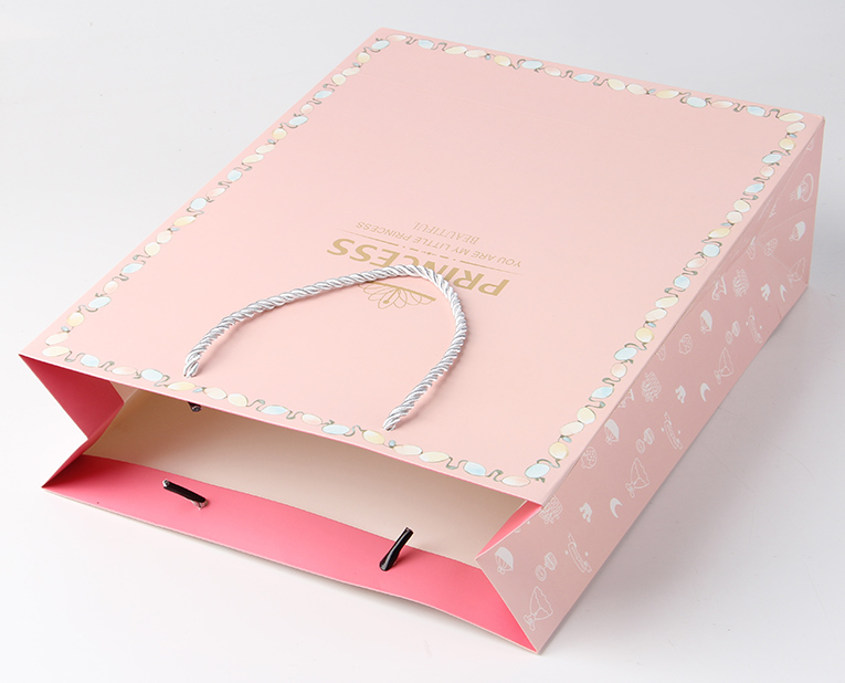 美容產(chǎn)品包裝袋廠就數(shù)駿業(yè)最精通 美容產(chǎn)品包裝袋廠就數(shù)駿業(yè)最精通