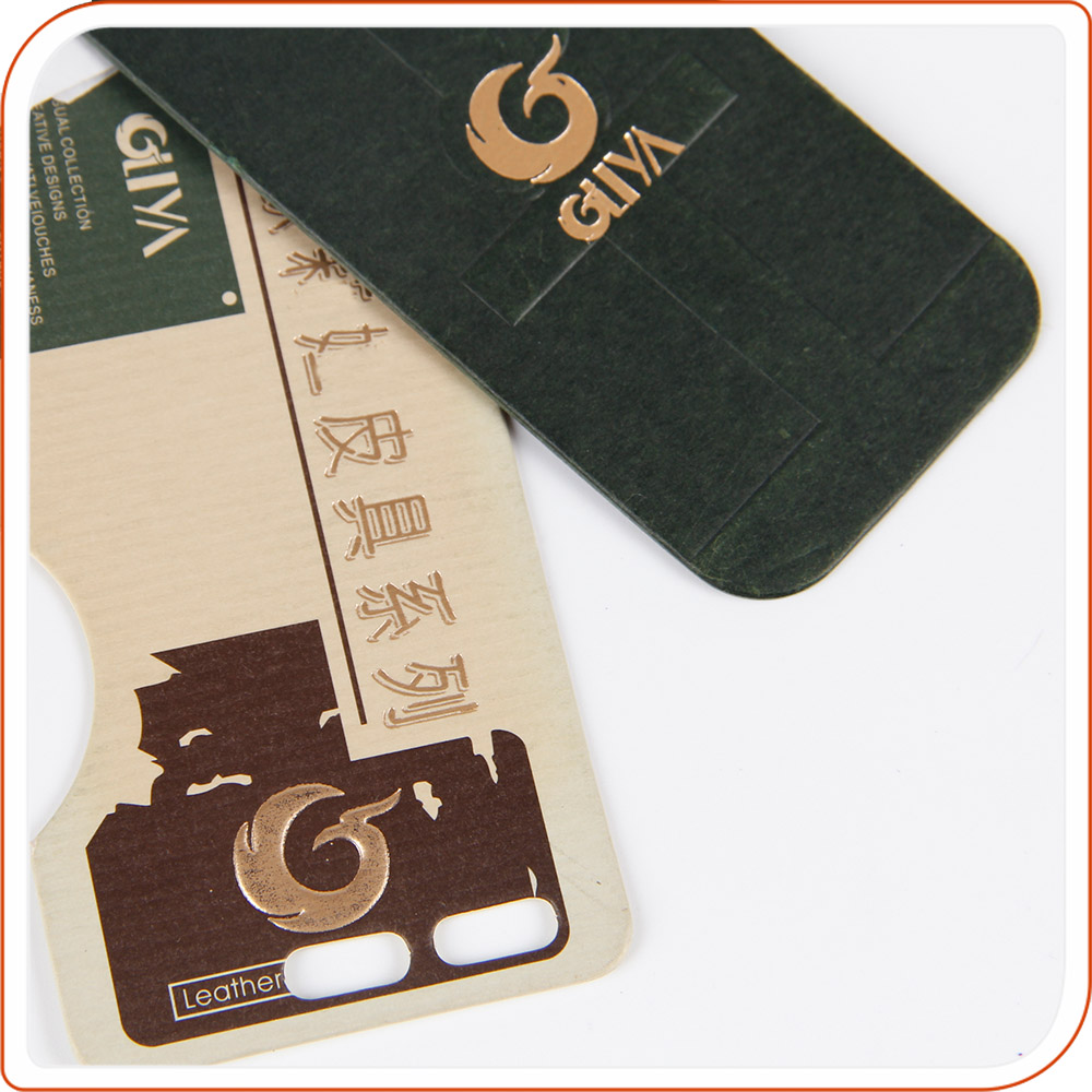 牛仔褲掛牌工廠提醒各位商家，印后加工并不是想象中這么簡(jiǎn)單