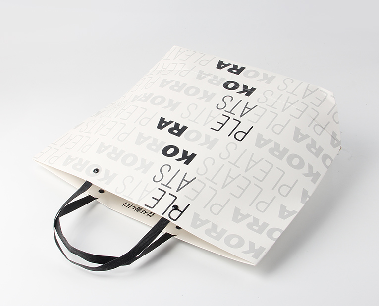 內(nèi)褲禮品袋在訂制之前，印刷用的水墨輥是怎么安裝調(diào)試的