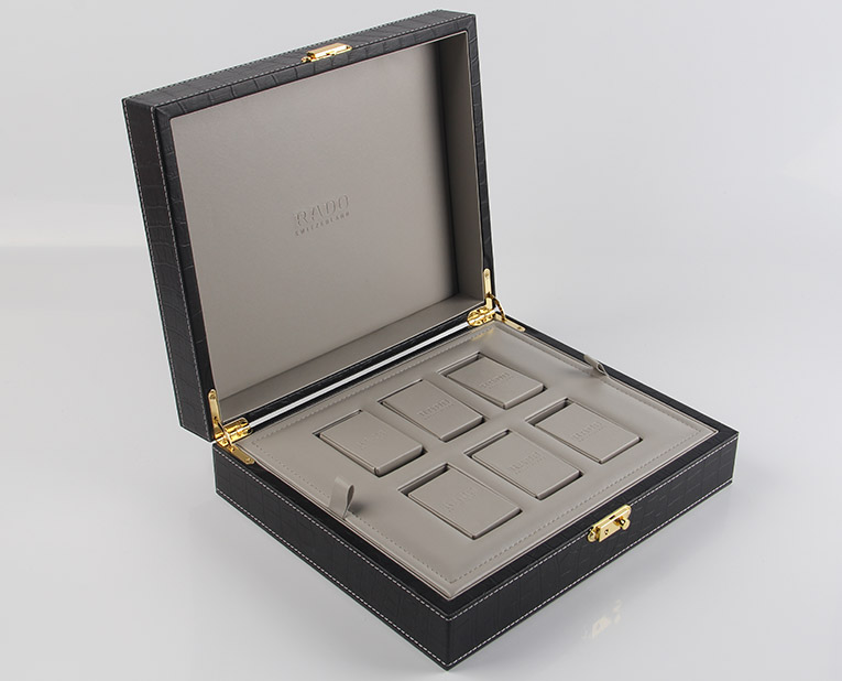 急死保健品盒子廠的老師傅，紙張?jiān)牧蠈?dǎo)致色差問(wèn)題。