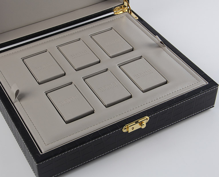 急死保健品盒子廠的老師傅，紙張?jiān)牧蠈?dǎo)致色差問(wèn)題。