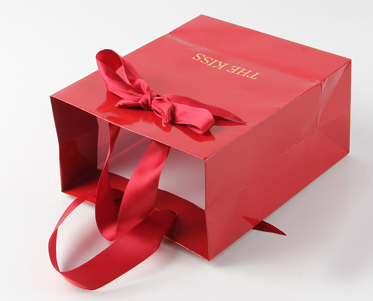 保健品紙袋在訂制的時候出現(xiàn)波浪線，這不是靈異現(xiàn)象，只是...