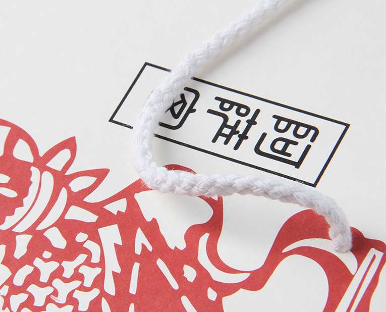 保健品的包裝袋工廠能不能解決金銀油墨脫落？別搞笑啦