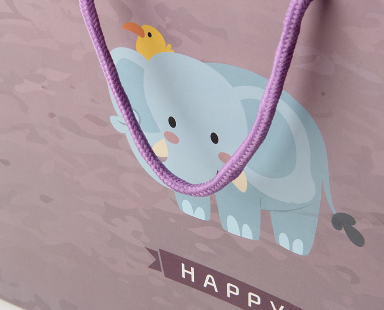 化妝品禮品袋嘗試在冬天用夏天的光油訂制，結(jié)果無奈