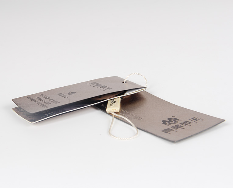 服裝吊牌主要的生產(chǎn)污染是什么？制造商來告訴你