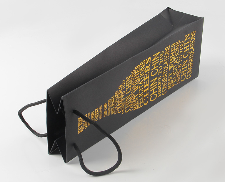 皮具禮品袋定做的質(zhì)量，其實(shí)能由&ldquo;啞巴&rdquo;傳遞出來