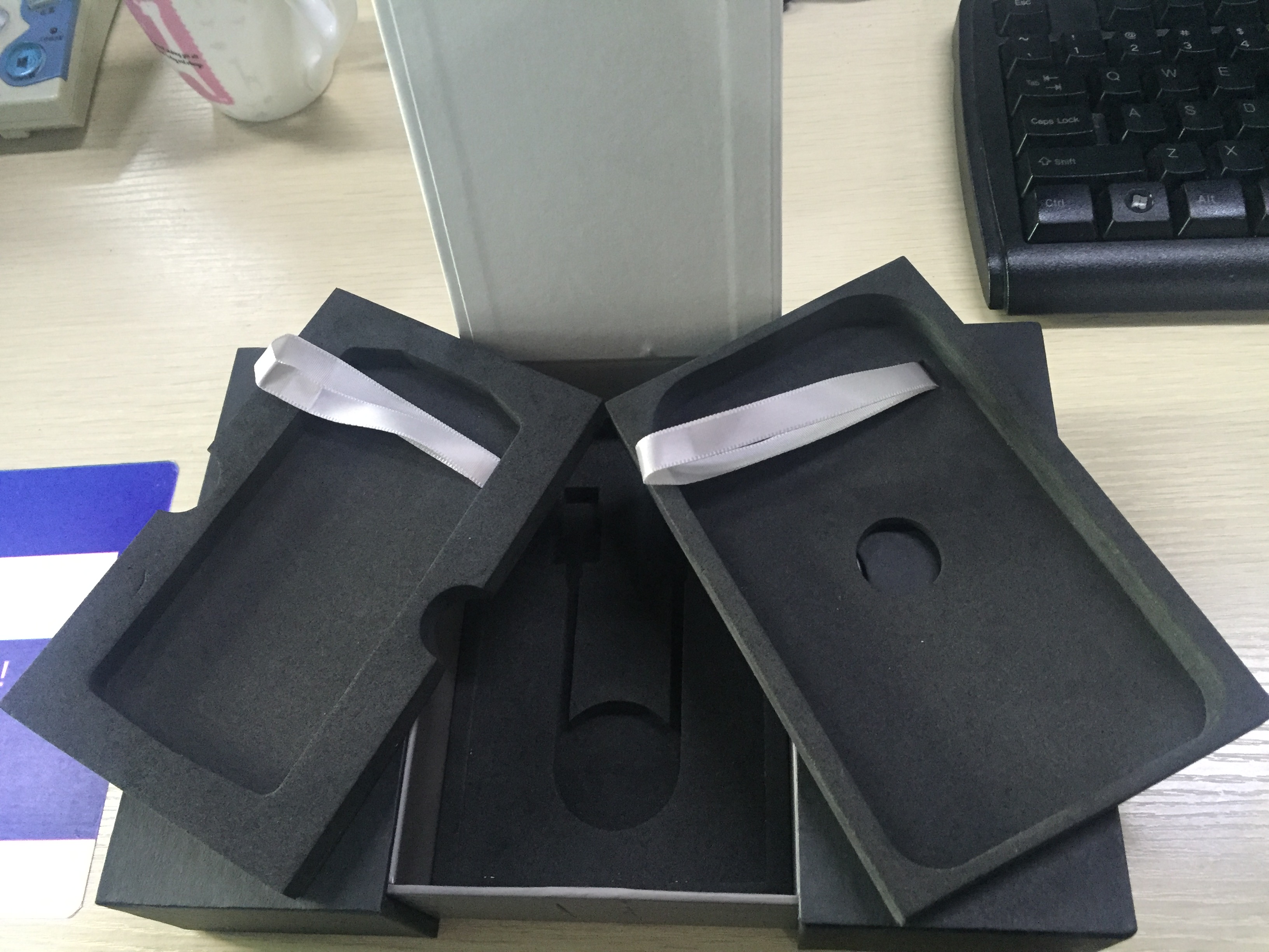 珠寶盒子廠家不說，你可能永遠(yuǎn)不知道，潮濕還能讓你丟錢