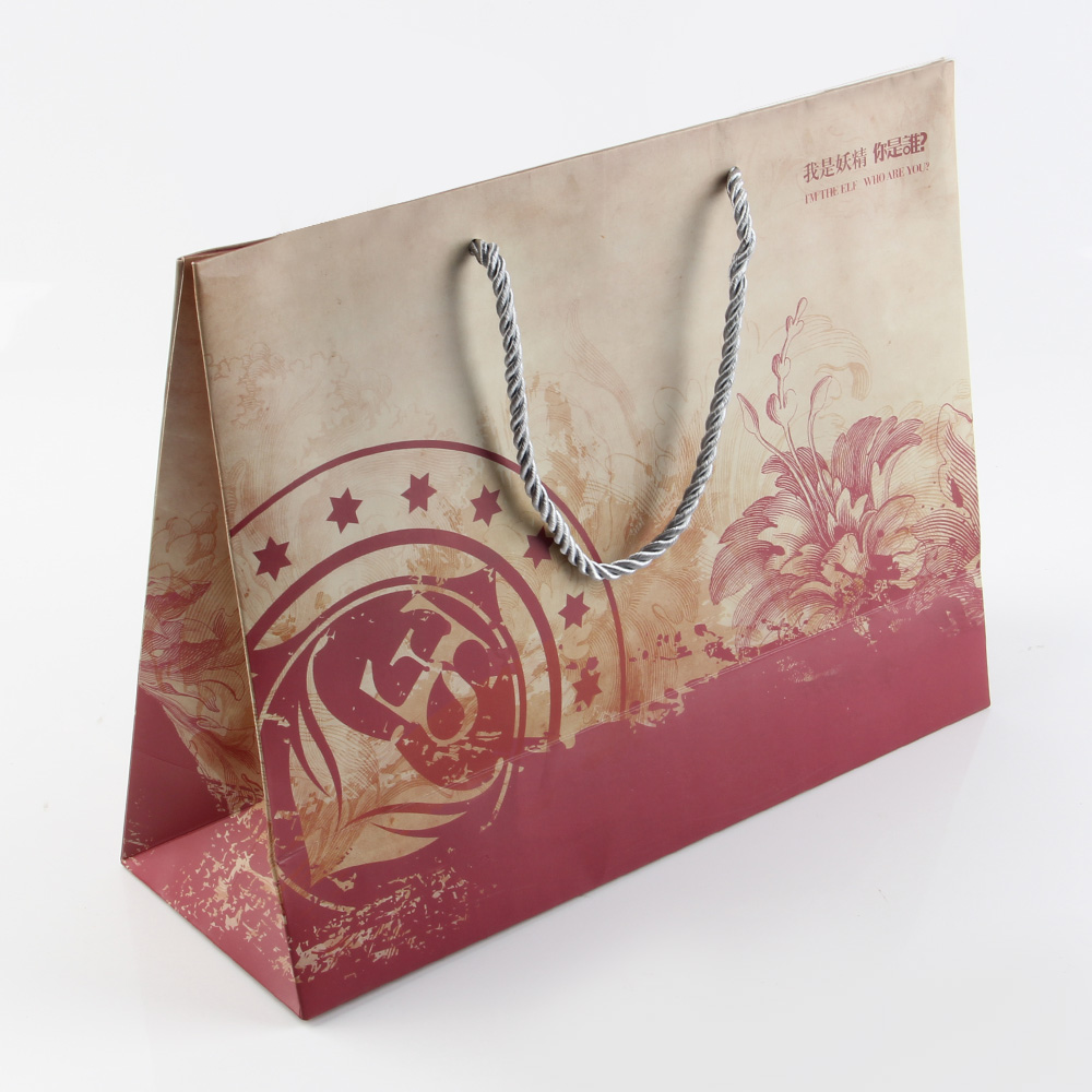 皮具紙袋工廠尊重客人，但我們更尊重我們的一線工人們