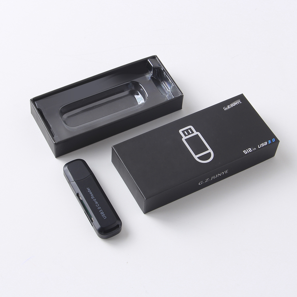 U盤包裝的內(nèi)托:精心呵護(hù)您珍貴的數(shù)字資料 U盤包裝的內(nèi)托:精心呵護(hù)您珍貴的數(shù)字資料